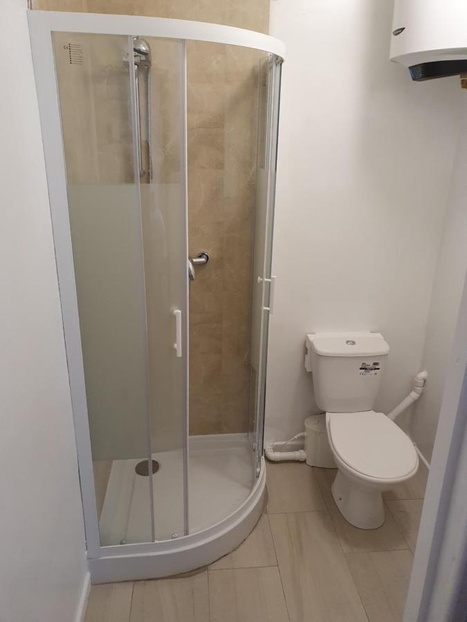 17A Db Airbnb Wexford Exterior photo