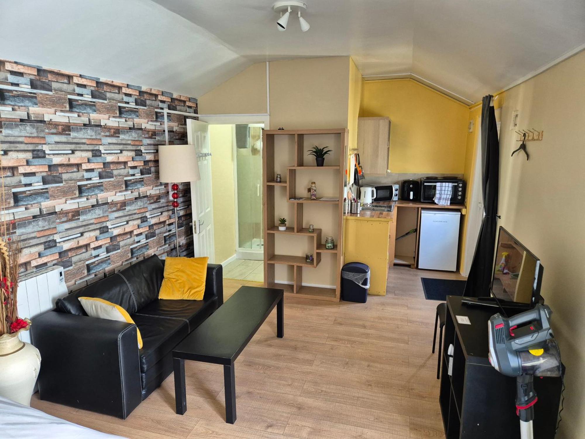 17A Db Airbnb Wexford Exterior photo